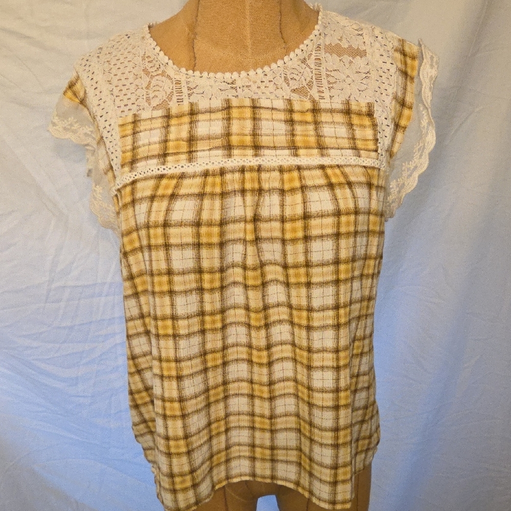 Sleeveless Top